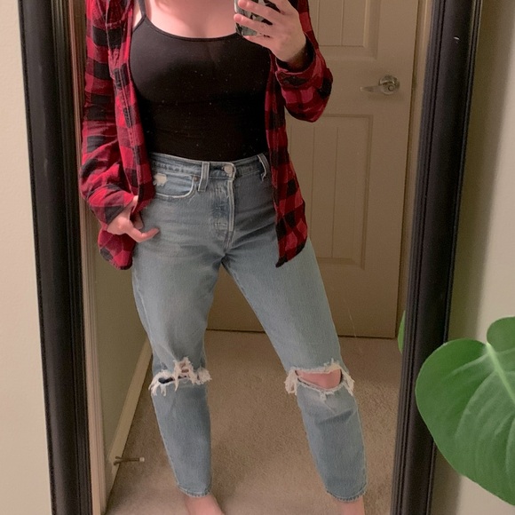 ♡ *NWOT* Levi Wedgie Icon Jeans - Picture 2 of 8